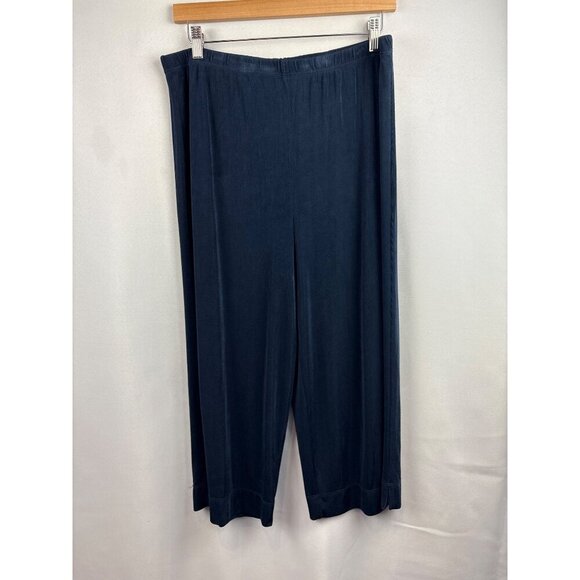 Women’s Chico’s Size 1XL Navy Blue Gaucho’s - Picture 1 of 4